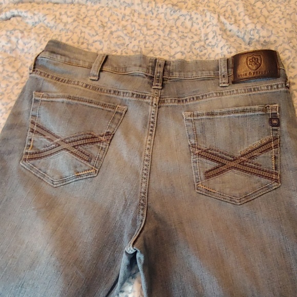 Men's Jeans - Picture 2 of 3